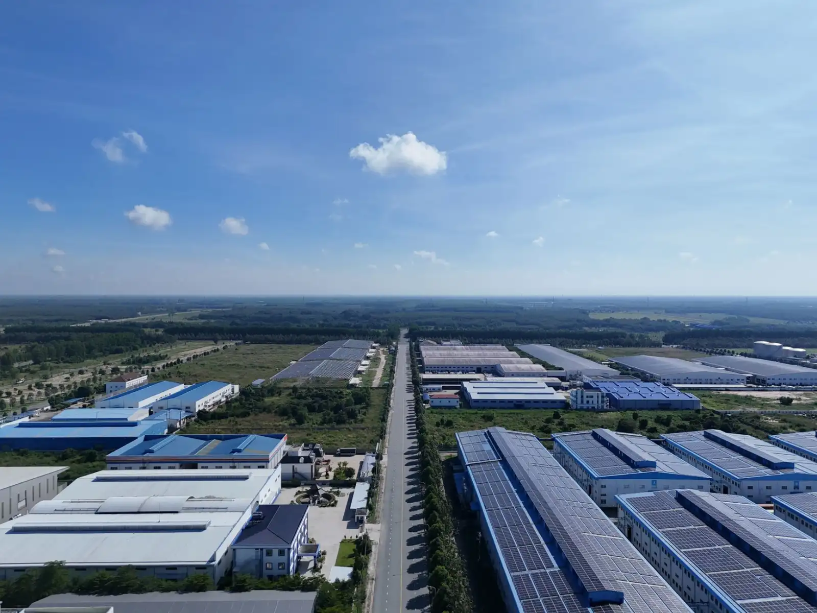 深圳商业空间室内设计服务方案与品牌视觉系统整合解析