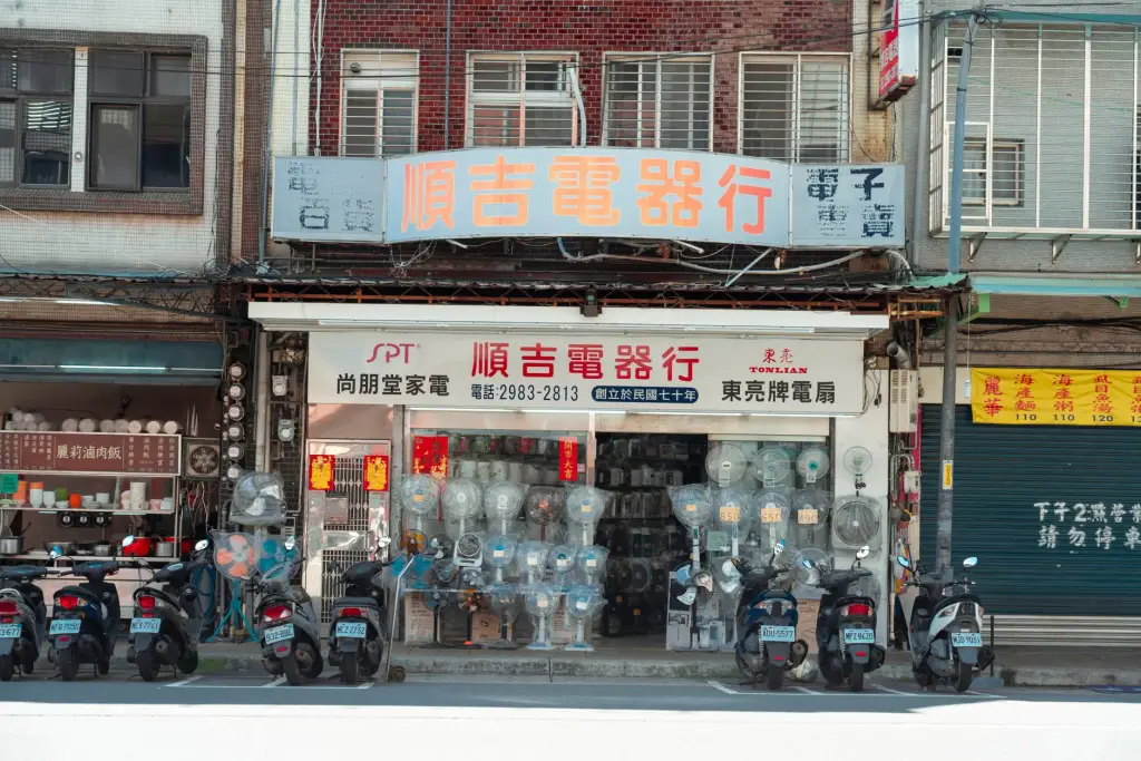 平面设计视觉识别系统在品牌升级中的关键作用