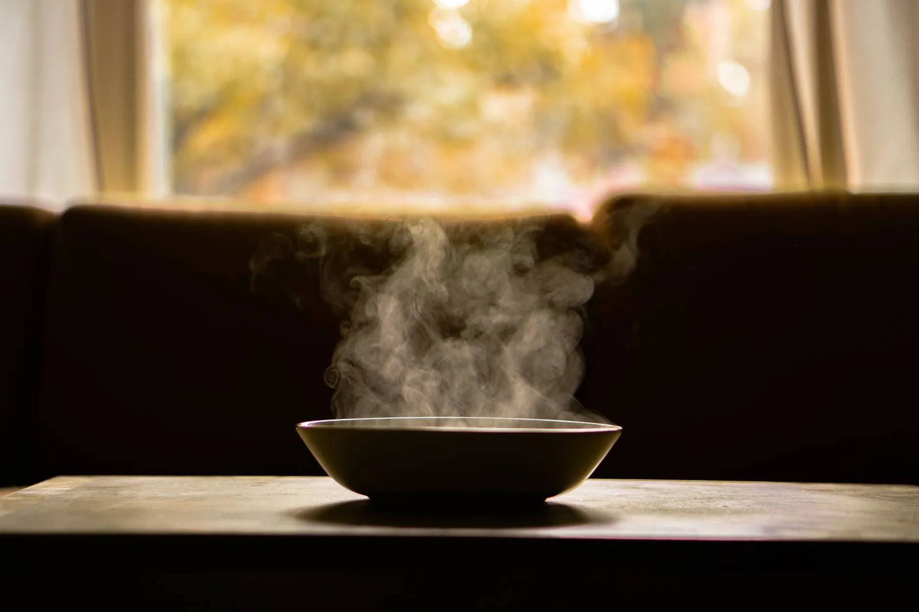 深圳企业品牌视觉系统升级中的平面设计关键要素