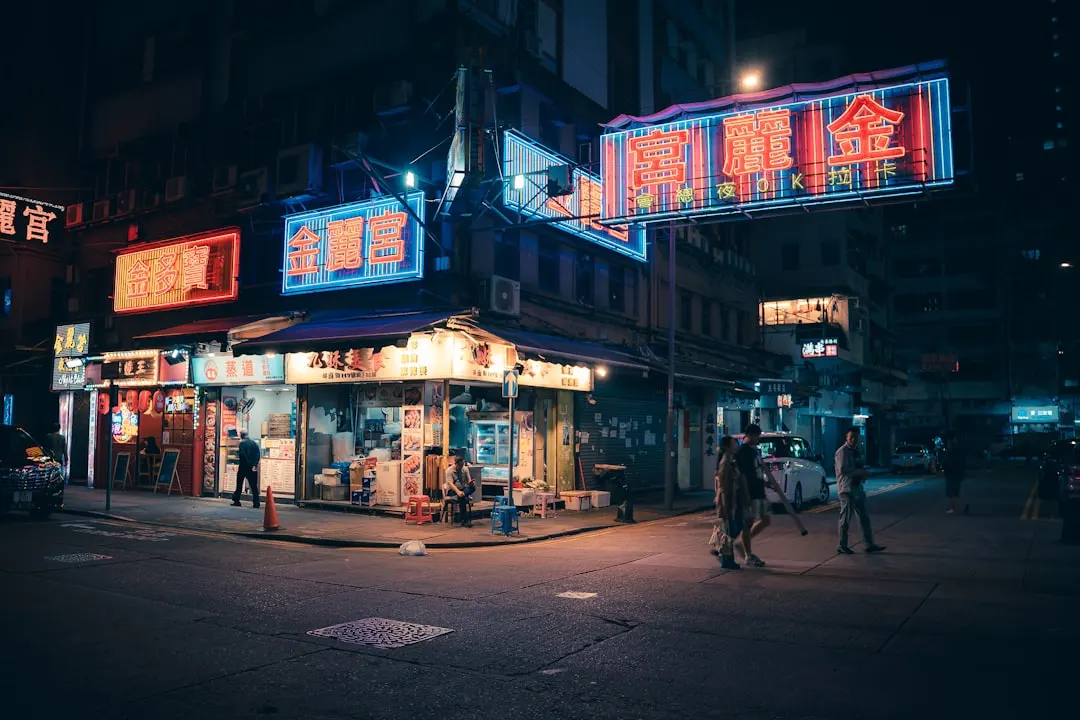 深圳企业品牌视觉升级：平面设计在数字化转型中的关键作用