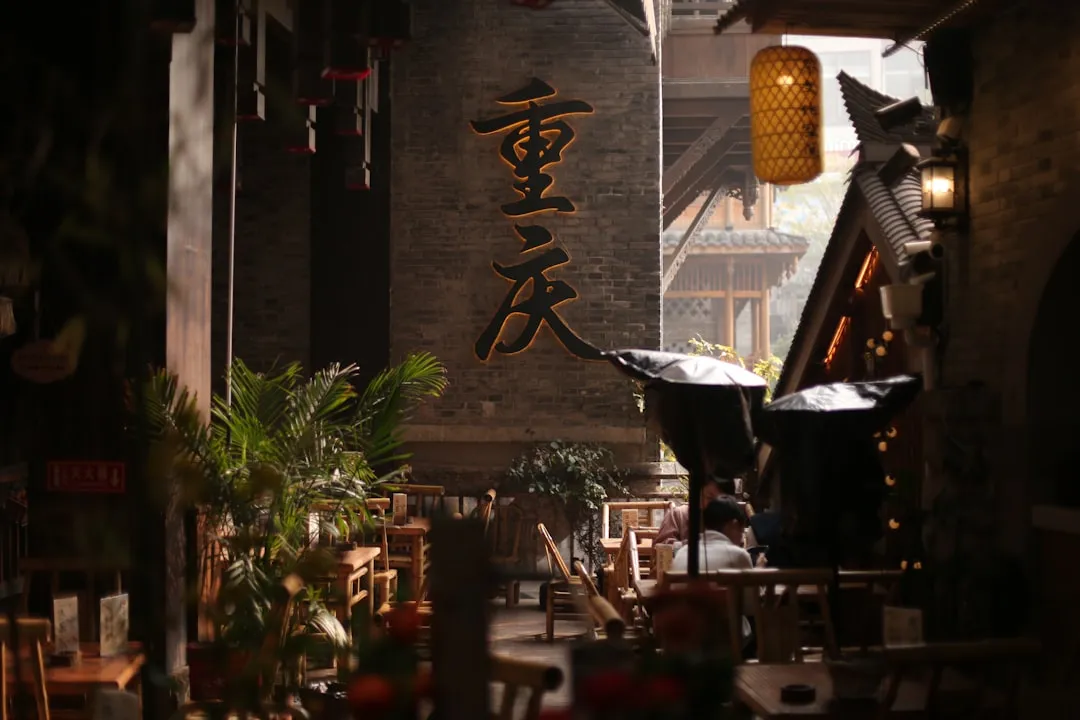 深圳企业品牌形象升级中的平面设计应用解析