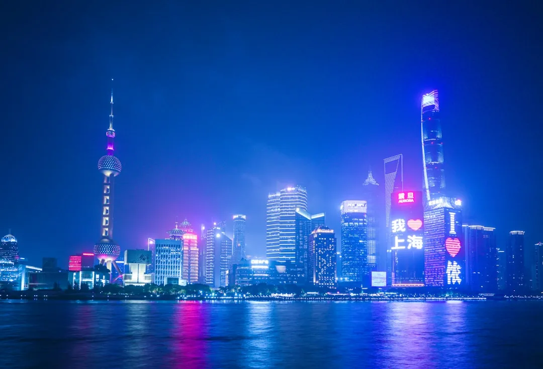从概念到落地：企业品牌视觉识别系统设计的全流程管控要点
